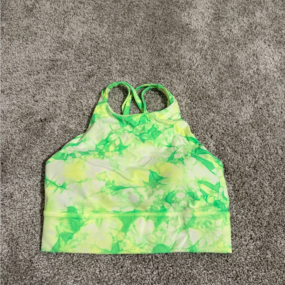 Lululemon sports bra